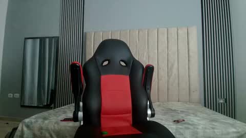 andres_stud online show from September 9, 5:07 am