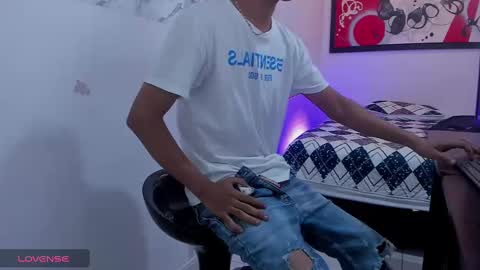 Andres Dean online show from December 12, 5:15 pm