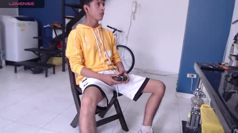 Andres Dean online show from December 9, 5:57 pm