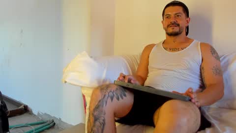 Andres online show from July 7, 6:00 pm