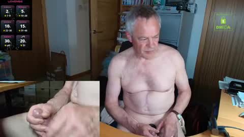 Andrew online show from May 25, 11:00 pm