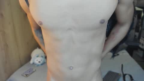 Andrew M. online show from January 7, 11:32 pm