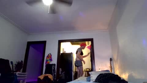 andrewgennie online show from December 3, 2:28 am