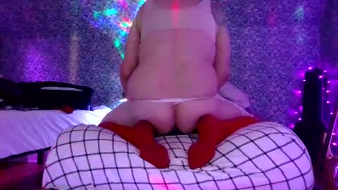 Snapshot of andrewgennie chatting on December 18, 7:04 am andrewgennie online show from December 18, 7:04 am