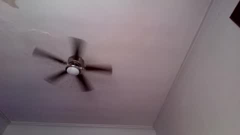 andrewgennie online show from April 1, 1:52 pm