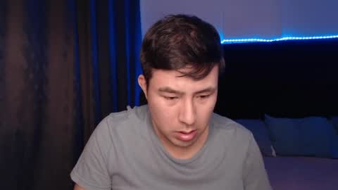 andrewmhilton_ online show from April 7, 6:13 am