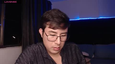 andrewmhilton_ online show from March 23, 6:08 am