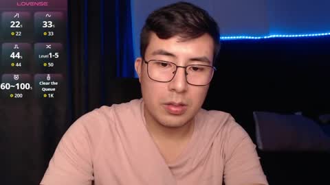 andrewmhilton_ online show from March 31, 6:48 am