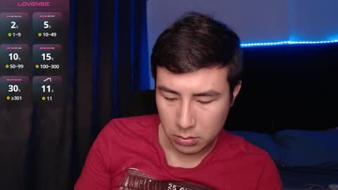 andrewmhilton_ online show from March 16, 6:06 am