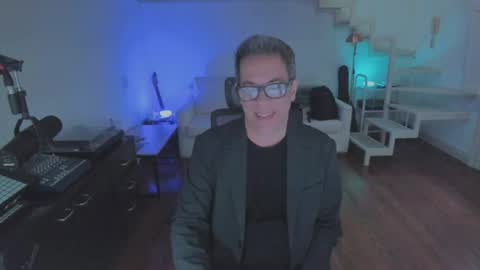Andrew online show from June 12, 12:36 pm