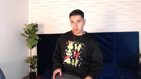 Andy Joy  online show from December 22, 11:33 am