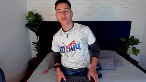 Andy Joy  online show from February 2, 10:57 am