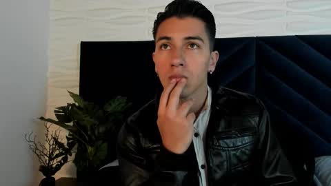 Andy Joy  online show from February 27, 11:33 am