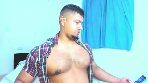 andylemonda online show from November 22, 12:49 pm