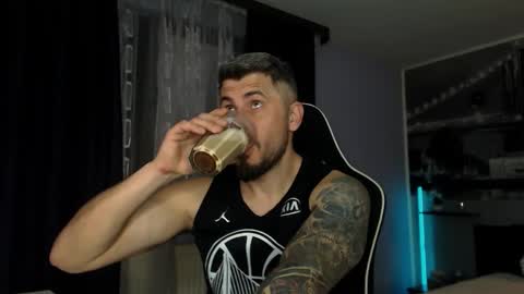 Magic Andy online show from March 11, 2:07 am