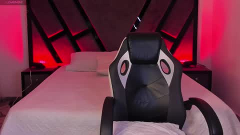 Andy online show from February 17, 10:30 pm