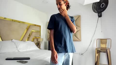 andyxibrat online show from October 2, 12:03 am