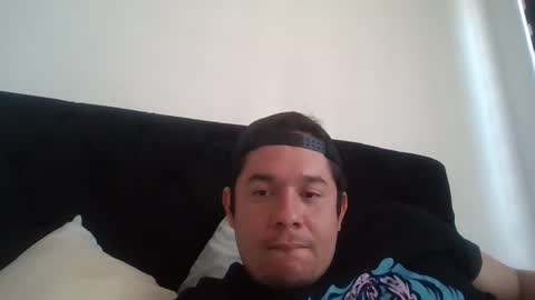 andyzeta10 online show from December 16, 1:54 pm