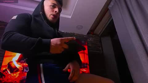 Angel online show from October 4, 5:45 am