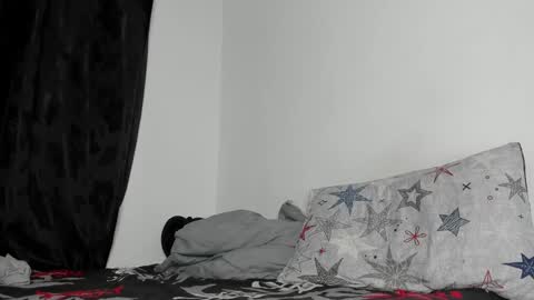 Snapshot of angel_damons_ chatting on December 3, 1:10 pm Angel Damons online show from December 3, 1:10 pm