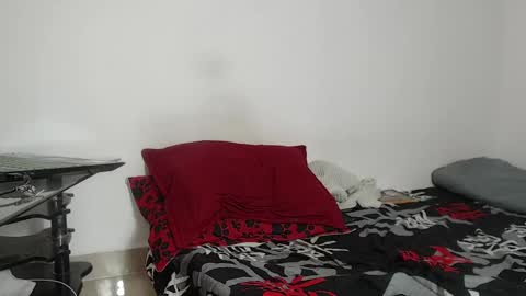 Snapshot of angel_damons_ chatting on September 27, 3:43 pm Angel Damons online show from September 27, 3:43 pm