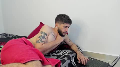 Snapshot of angel_damons_ chatting on February 9, 2:40 pm Angel Damons online show from February 9, 2:40 pm