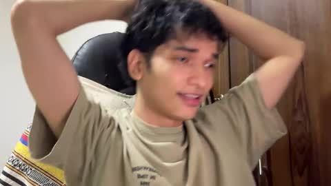 Angel online show from November 11, 10:37 pm