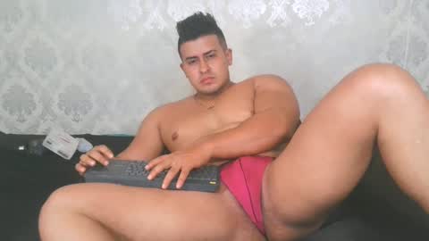 Angel Lein online show from October 11, 10:25 pm