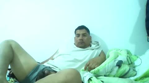 angeldavid90 online show from November 15, 4:58 am