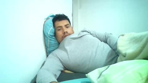Snapshot of angeldavid90 chatting on September 14, 2:41 pm angeldavid90 online show from September 14, 2:41 pm