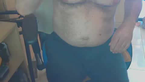 Snapshot of angelgarcia269 chatting on January 12, 2:30 pm angelgarcia269 online show from January 12, 2:30 pm