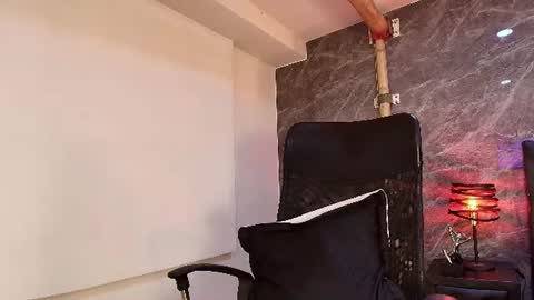 angell_rodriguez online show from June 21, 9:48 am