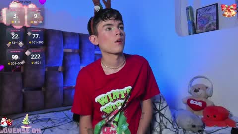 Angelo I work from home this is my room  online show from December 15, 7:02 am