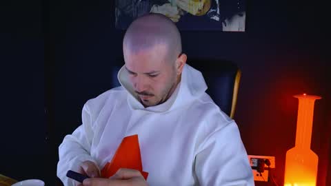 BlackWolf online show from January 12, 1:05 pm