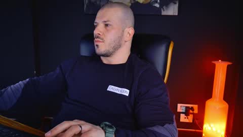 BlackWolf online show from February 14, 2:33 pm