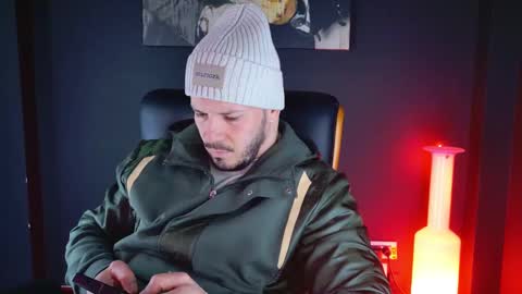 BlackWolf online show from December 2, 11:54 am