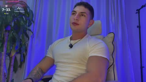 Angelo Ferro online show from April 11, 3:02 am