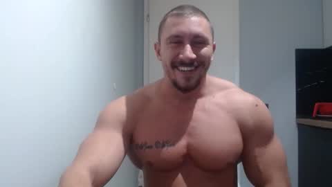  ------- SEX SHOW WITH GUYS AND GIRLS  MUSCLE SHOW online show from October 3, 1:16 pm