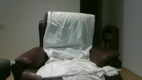 angelor01 online show from December 18, 11:39 am