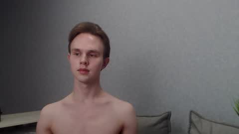 Angel online show from December 14, 7:03 pm