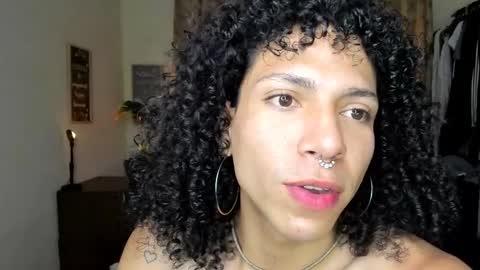 angelwhitte online show from February 16, 12:08 am