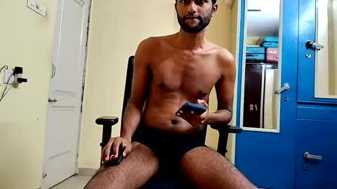 Tutu22 online show from February 11, 1:54 am