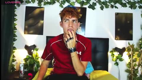 Andrew online show from January 12, 4:42 am