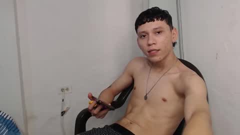 Antoine Dirty online show from October 22, 2:37 am