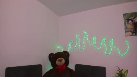 Jordan Mateo online show from September 27, 6:39 pm