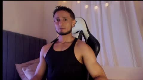 Adonys Creeb online show from September 21, 6:35 am