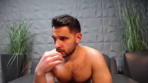 HI My name is Antonio online show from February 26, 9:03 pm