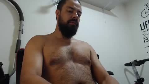 Snapshot of antony_36 chatting on February 17, 12:16 pm antony online show from February 17, 12:16 pm