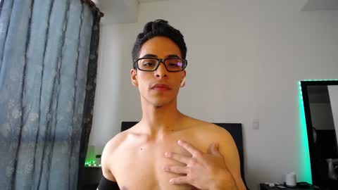 aodaboy online show from December 22, 1:11 pm