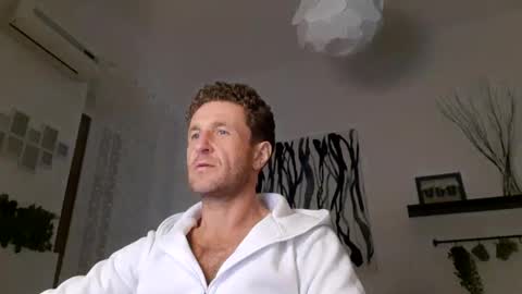 apollobest77 online show from January 8, 7:03 pm